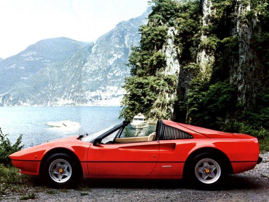  Ferrari 308 GTS 1977 года  (фото 13 из 18)